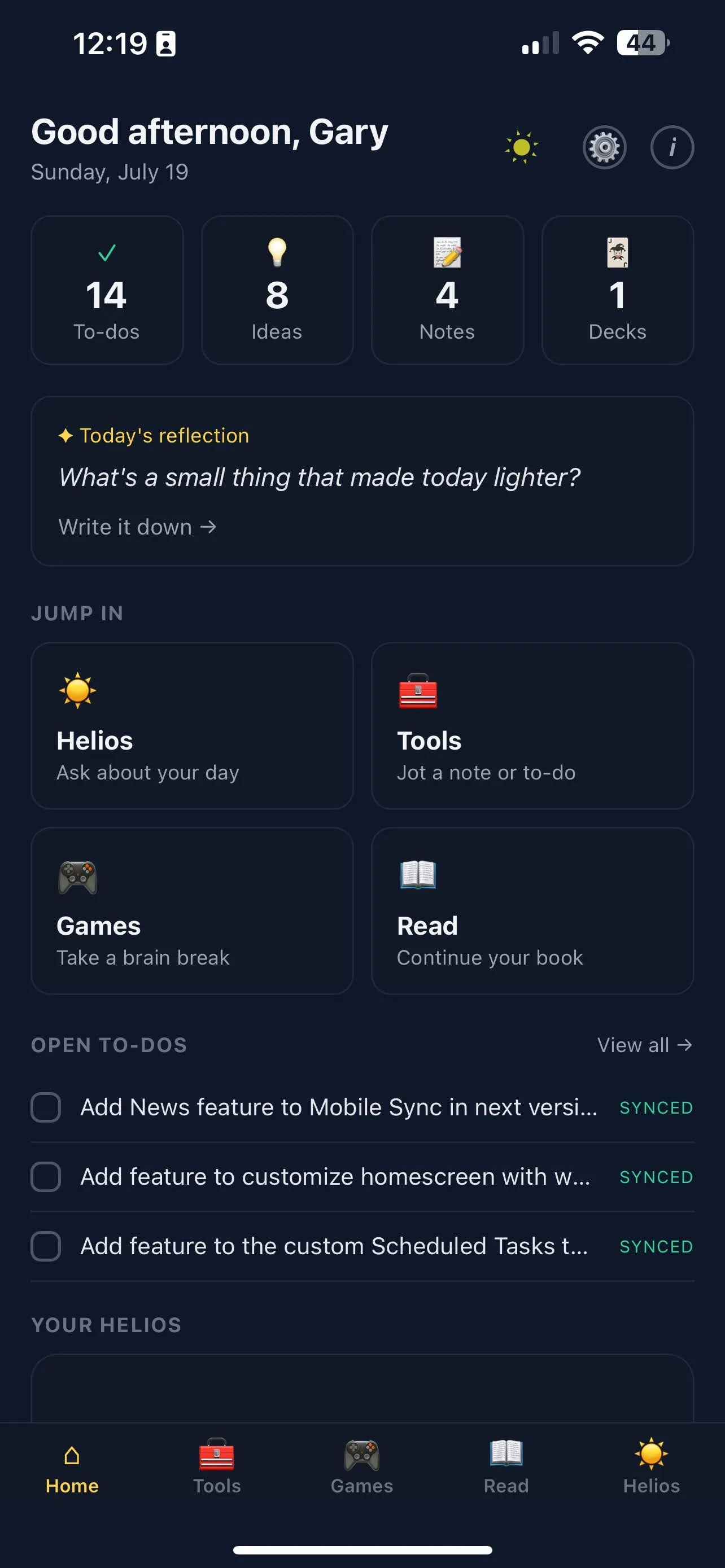 Memorandai Go on an iPhone — the home screen, showing Helios and the capture tools